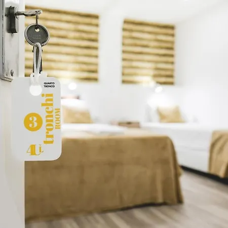 4u Vi Airport ליסבון