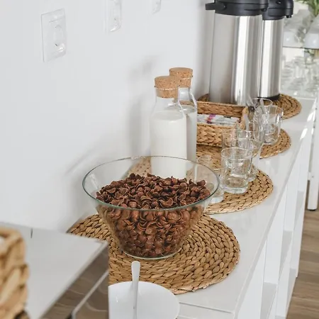 4u Vi Airport ליסבון