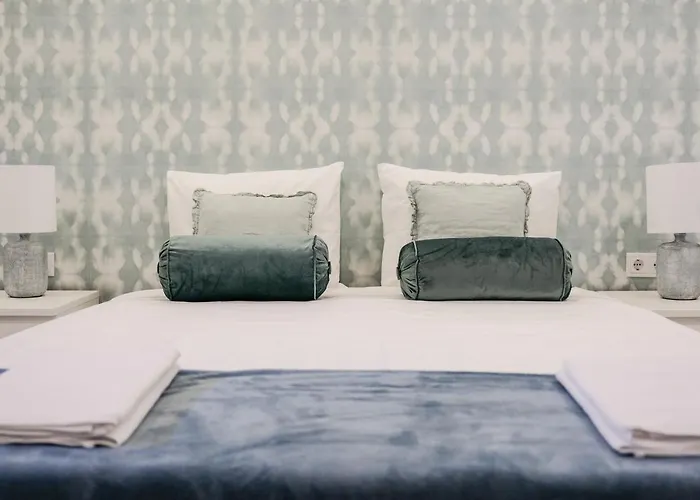 4u Vi Airport * リスボン